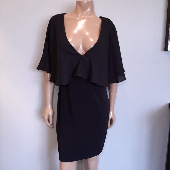 ❌SOLD❌ 21 Capelet Deep V-neck Bodycon Dress - Picture 10 of 11